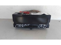 Recambio de pantalla multifuncion para renault megane ii berlina 5p 1.5 dci diesel referencia OEM IAM 8200107839  