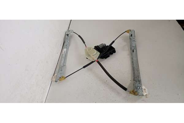 Recambio de elevalunas delantero izquierdo para citroen c4 picasso exclusive referencia OEM IAM 9674032580  
