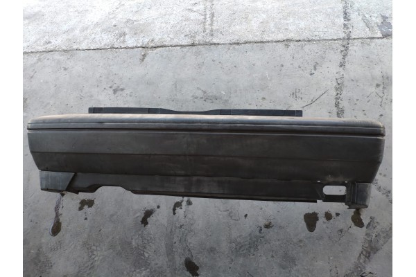 Recambio de paragolpes trasero para volkswagen golf iii berlina (1h1) 1.6 referencia OEM IAM   