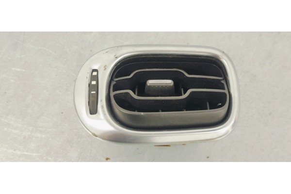Recambio de rejilla aireadora para citroen c3 picasso 1.6 hdi 92 fap referencia OEM IAM 9682570377  