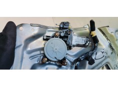 Recambio de elevalunas delantero derecho para kia carnival 2.9 crdi cat referencia OEM IAM 824604D000  