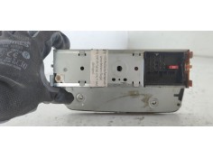 Recambio de sistema audio / radio cd para seat ibiza iv berlina 1.6tdi 90 fap referencia OEM IAM 6J0035153  
