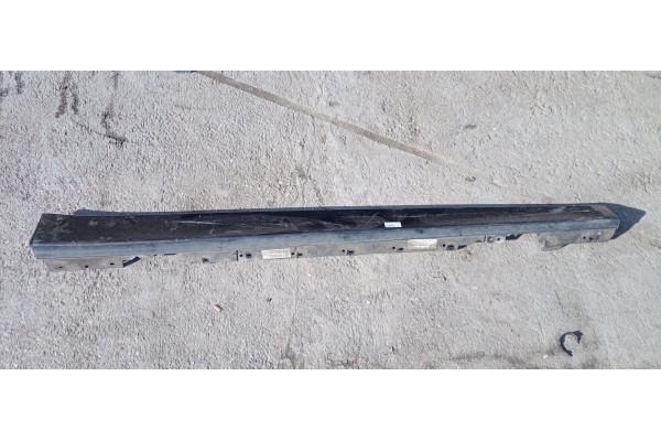 Recambio de faldon lateral para bmw serie 3 lim. (f30) 2.0 turbodiesel referencia OEM IAM   