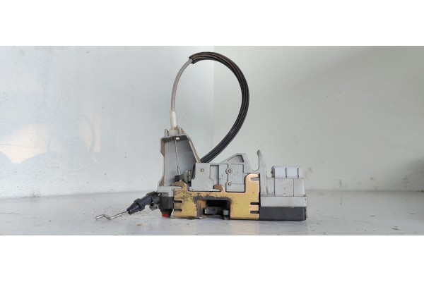 Recambio de cerradura puerta trasera derecha para peugeot 307 break / sw (s1) 2.0 hdi cat referencia OEM IAM   