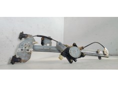 ELEVALUNAS TRASERO DERECHO 824604D020 