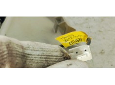 Recambio de luz interior para peugeot 3008 1.6hdi 115 fap referencia OEM IAM 9681370177  