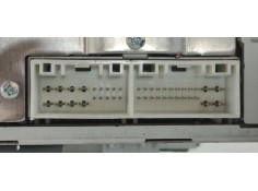 Recambio de sistema audio / radio cd para hyundai ix35 break fase 1 referencia OEM IAM 961602Y730  