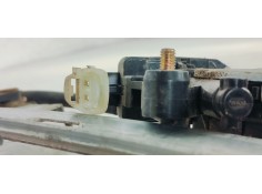 Recambio de elevalunas trasero derecho para kia carnival 2.9 crdi cat referencia OEM IAM 824604D020  