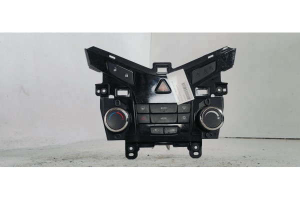 Recambio de mando climatizador para chevrolet cruze 1.6 i 113 referencia OEM IAM 3839408  
