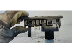 Recambio de mando luces para renault clio iii 1.5dci 85 referencia OEM IAM 8200407756  