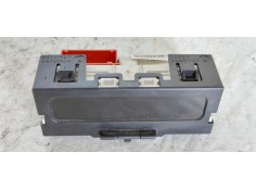 Recambio de pantalla multifuncion para renault megane ii familiar dynamique confort referencia OEM IAM 8200107839B  