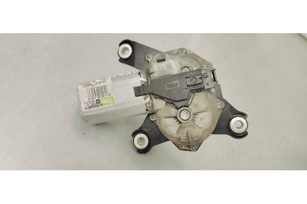 Recambio de motor limpia trasero para opel insignia berlina 2.0 cdti referencia OEM IAM 13269910  