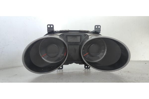 Recambio de cuadro instrumentos para hyundai ix35 break fase 1 referencia OEM IAM 940062Y200  