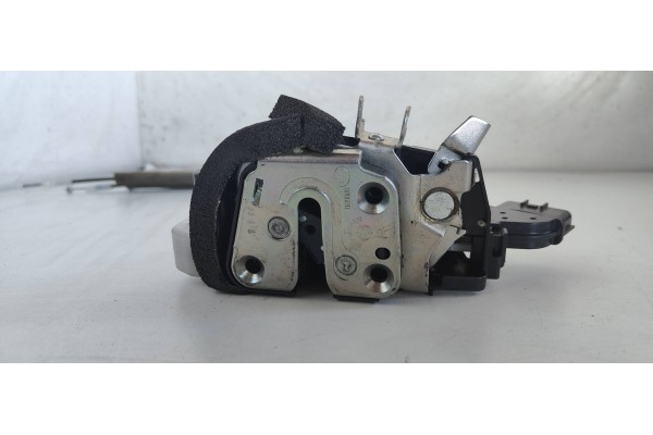 Recambio de cerradura puerta delantera derecha para nissan x-trail (t31) se referencia OEM IAM 1120009  