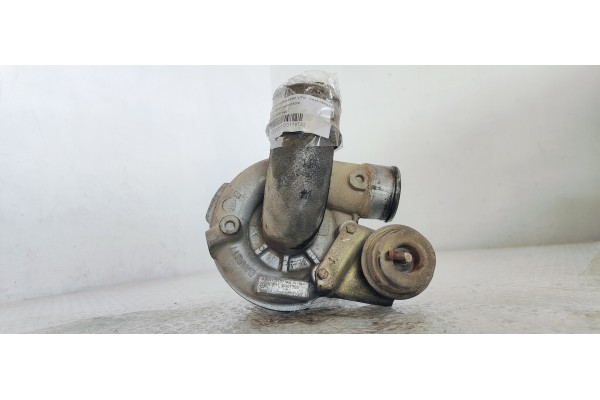 Recambio de turbocompresor para mercedes-benz vito (w638) caja cerrada referencia OEM IAM A6110961399  