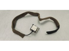 Recambio de antena para renault megane iv berlina 5p megane iv berlina fase 1 referencia OEM IAM 259759661R  