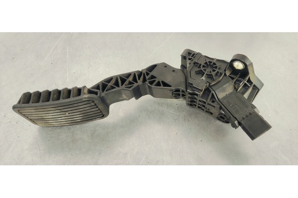 Recambio de pedal acelerador para honda cr-v 1.6 dtec 120 fap referencia OEM IAM 2700000530  