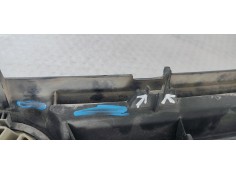 Recambio de rejilla delantera para volkswagen polo berlina (6n1) 1.4 referencia OEM IAM   