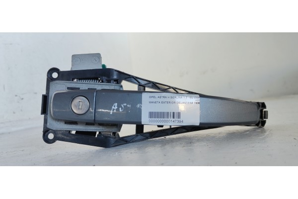 Recambio de maneta exterior delantera derecha para opel astra h berlina 1.7 16v cdti referencia OEM IAM   