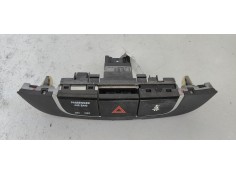 Recambio de warning para hyundai ix35 break fase 1 referencia OEM IAM 937902S000BLH  