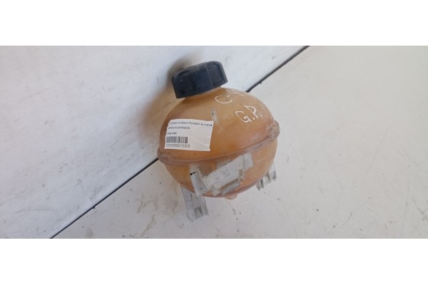 Recambio de deposito expansion para citroen c4 grand picasso exclusive referencia OEM IAM 9678514680  
