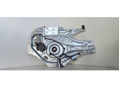 ELEVALUNAS DELANTERO DERECHO 824802E010 