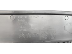 Recambio de guarnecido puerta delantera derecha para toyota proace 2.0 turbodiesel cat referencia OEM IAM   