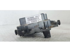 Recambio de caja reles / fusibles para peugeot 206 berlina look referencia OEM IAM 9657608880  