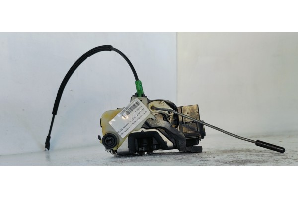 Recambio de cerradura puerta trasera derecha para opel insignia berlina 2.0cdti 130 fap referencia OEM IAM 13503808  