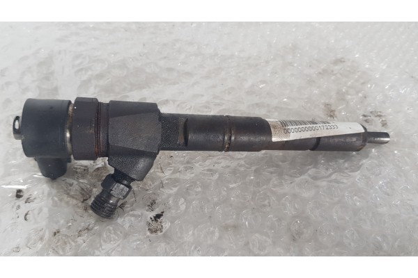 Recambio de inyector para opel insignia berlina 2.0cdti 130 fap referencia OEM IAM 0445110327  