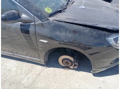 Recambio de aleta delantera derecha para lancia delta (181) oro referencia OEM IAM   