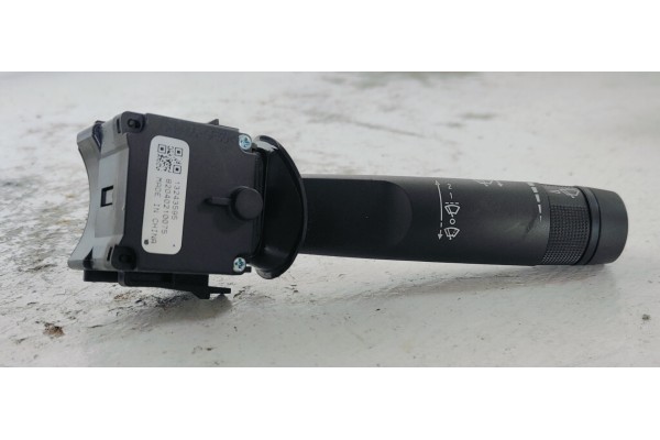 Recambio de mando limpia para chevrolet cruze 1.6 i 113 referencia OEM IAM 13243595  