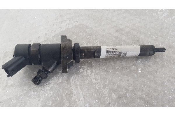 Recambio de inyector para citroen c4 berlina vtr plus referencia OEM IAM 0445110188  