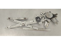 ELEVALUNAS DELANTERO DERECHO 