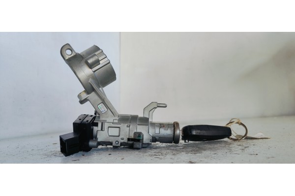 Recambio de conmutador de arranque para opel insignia berlina 2.0cdti 130 fap referencia OEM IAM 20912838  