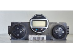 Recambio de mando climatizador para renault scenic ii confort expression referencia OEM IAM 8200344842  