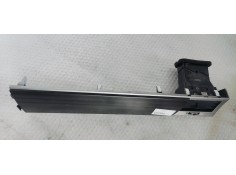 Recambio de rejilla aireadora para ssangyong rexton 2.2 xdi 180 fap referencia OEM IAM 7657136000  