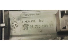 Recambio de interruptor para peugeot 208 1.6 hdi 92 fap referencia OEM IAM 9677059077  