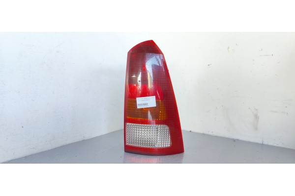 Recambio de piloto trasero derecho para ford focus turnier (cak) 1.8 tdci turbodiesel cat referencia OEM IAM   