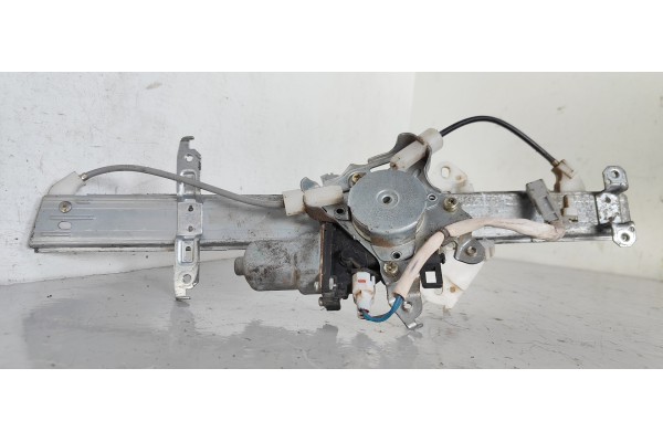 Recambio de elevalunas trasero izquierdo para honda jazz (gd1/5) 1.4 dsi cat referencia OEM IAM   