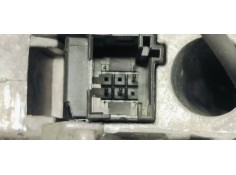 Recambio de espejo para citroen c3 picasso 1.6 hdi 92 fap referencia OEM IAM E8025207  