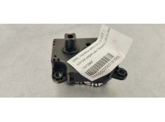 Recambio de motor apertura trampillas climatizador para opel insignia berlina 2.0 cdti referencia OEM IAM 13372987  