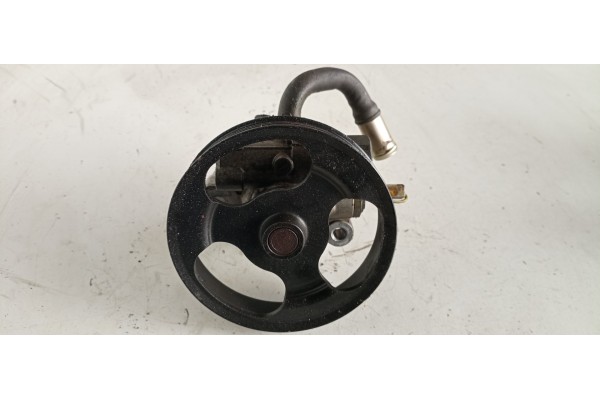 Recambio de bomba direccion para mazda 3 berlina (bk) 1.6 16v cat referencia OEM IAM BN9R32600D  