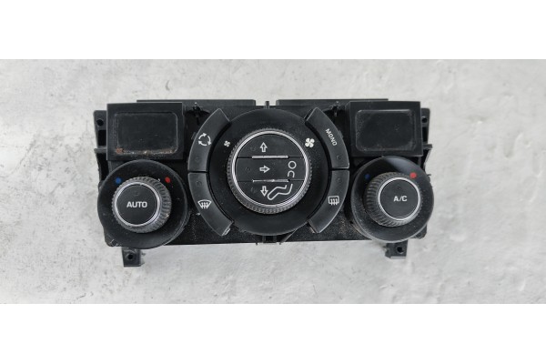 Recambio de mando calefaccion / aire acondicionado para peugeot 308 sport referencia OEM IAM 96850724XT00  