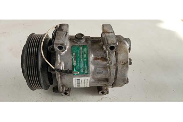Recambio de compresor aire acondicionado para renault laguna (b56) 2.2 diesel referencia OEM IAM 7700861971F  