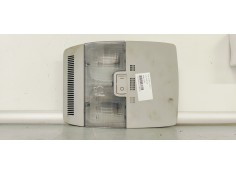 LUZ INTERIOR 8P0947135D 