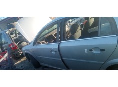 Recambio de puerta delantera izquierda para opel vectra c berlina 1.9 cdti referencia OEM IAM   