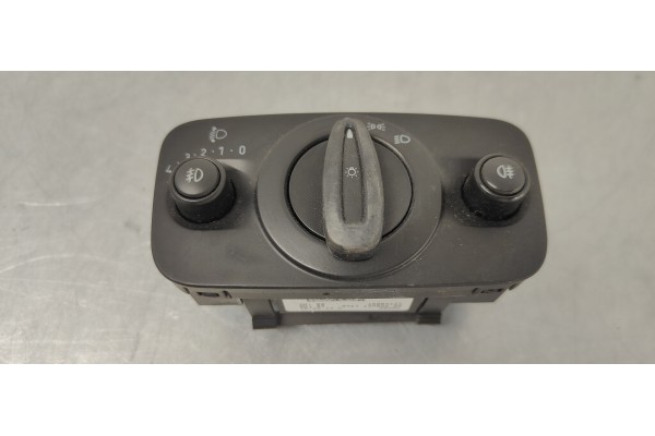 Recambio de mando luces para ford fiesta (cb1) 1.5tdci 75 fap referencia OEM IAM 8A6T13A024BB  