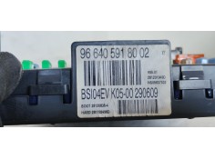 Recambio de caja reles / fusibles para peugeot 308 sport referencia OEM IAM 966405918002  