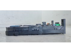 Recambio de caja reles / fusibles para peugeot 308 sport referencia OEM IAM 966405918002  